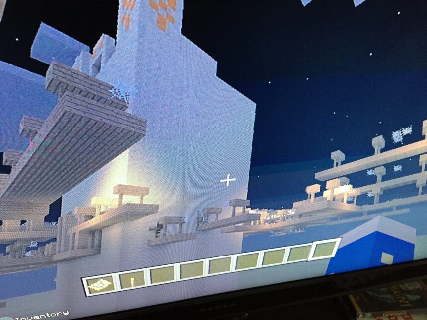 Experience the Block-Building Wonders of ‘Minecraft: Xbox 360 Edition