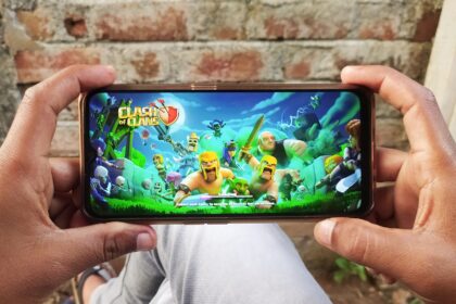 Breaking Down the Latest Mobile Game: Review and Analysis