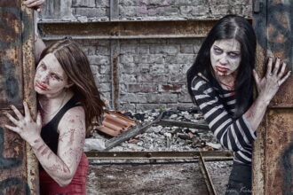 Experience Epic Zombie Action With ‘Left 4 Dead 2’ On Xbox!
