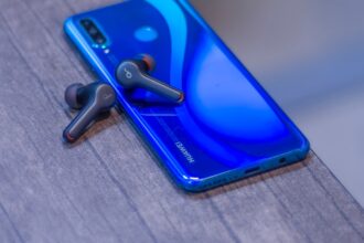 Unboxing the Secrets of an Amazing Mobile Game: A Review
